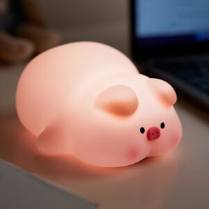 11e0c5c84b2eeab65b8c6deaa0bf037e.jpg Silicone Night Light Piggy Pat Lamp Accompanying Sleeping Induction USB Rechargeable Bedroom Sleeping Bedside Lamp For Boys And Girls Friend Girlfriend Cute Holiday Gift